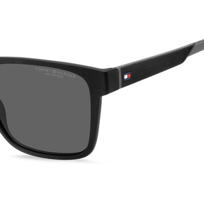 OCULOS TOMMY HILFIGER MASCU PRETO E CINZA POLARIZADO