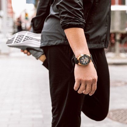 Relógio Bulova classic rose e pulseira borracha preto 98A177