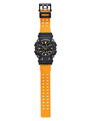 Relógio Casio G-Shock Preto e Amarelo GA-900A-1A9DR